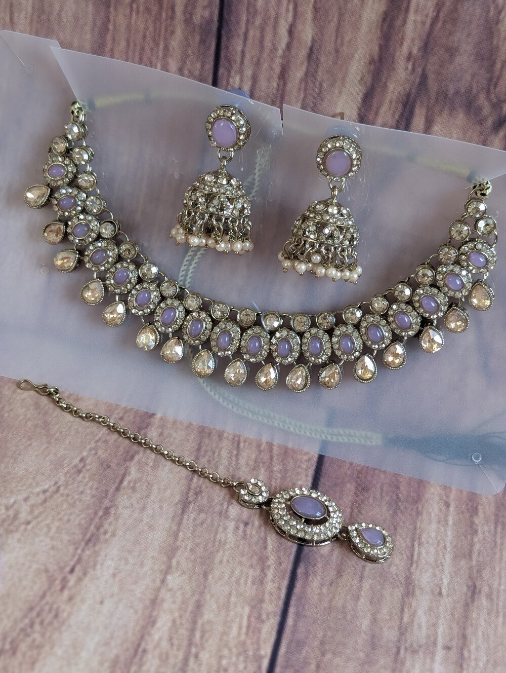 Lavender Lilac gold-plated kundan choker necklace set